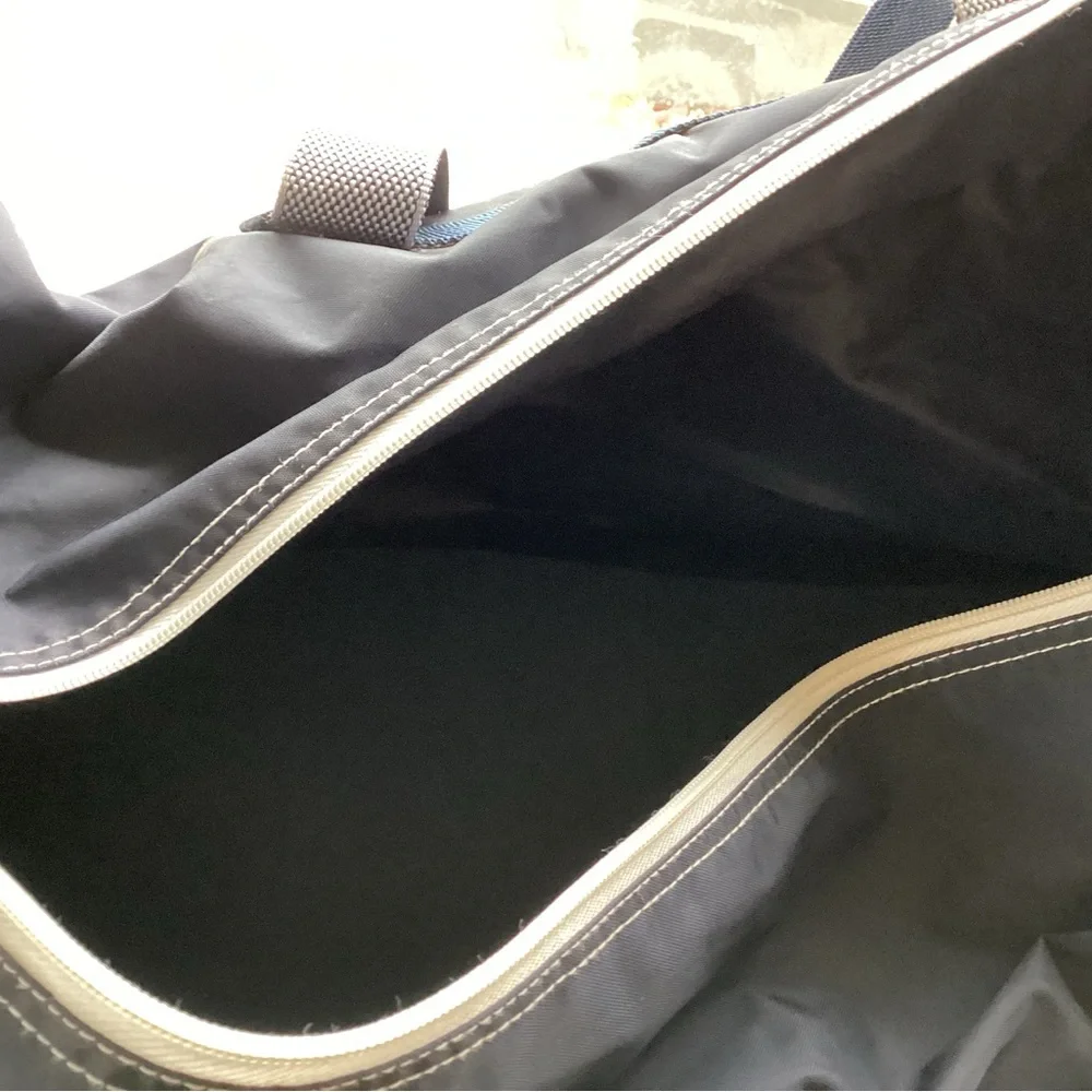 Adidas duffel gym bag